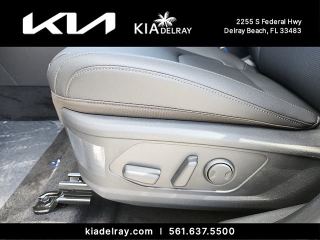New 2026 Gravity Gray Kia EX image 17