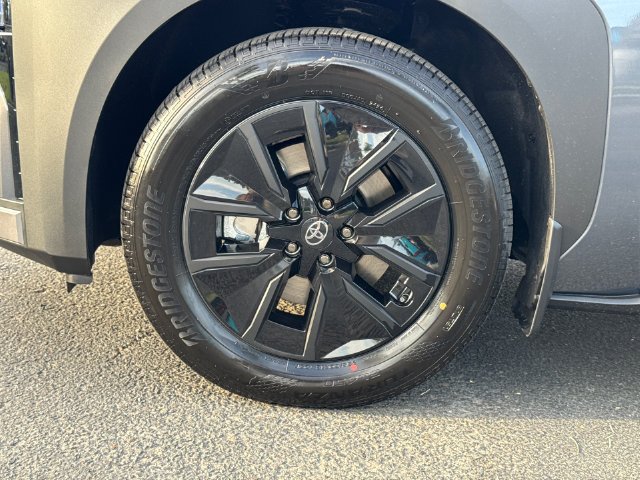 New 2026 Pavement Toyota  image 6