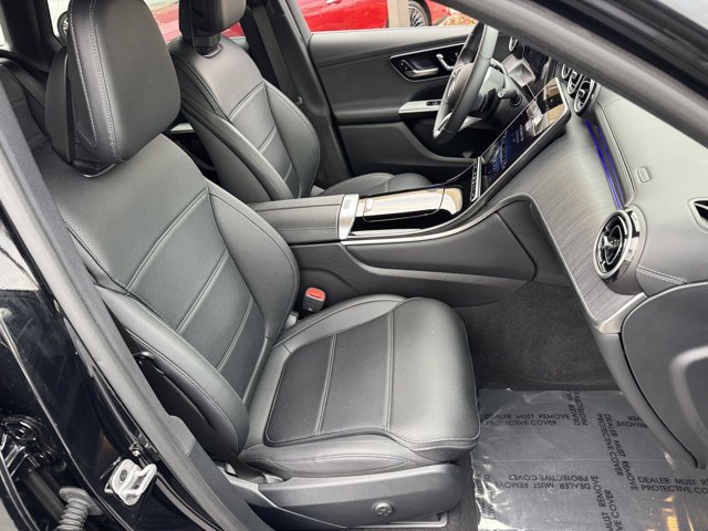 Used 2025 Black Mercedes-Benz GLC 300 image 6