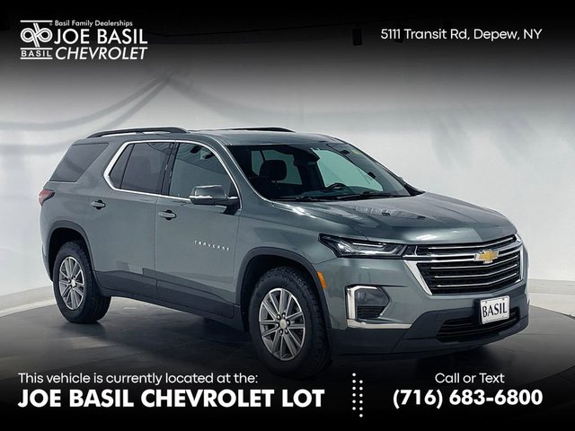 2022 Chevrolet Traverse LT Cloth