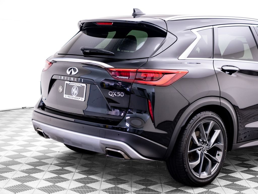 Used 2019 Black Obsidian INFINITI ESSENTIAL image 42