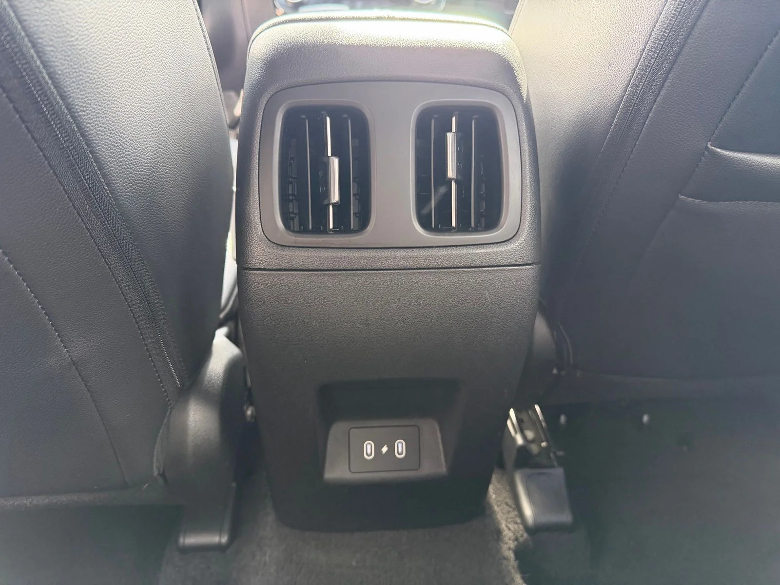 Used 2025 White Hyundai SEL image 26