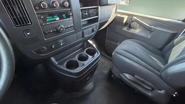 Used 2024 Summit White GMC Work Van image 15