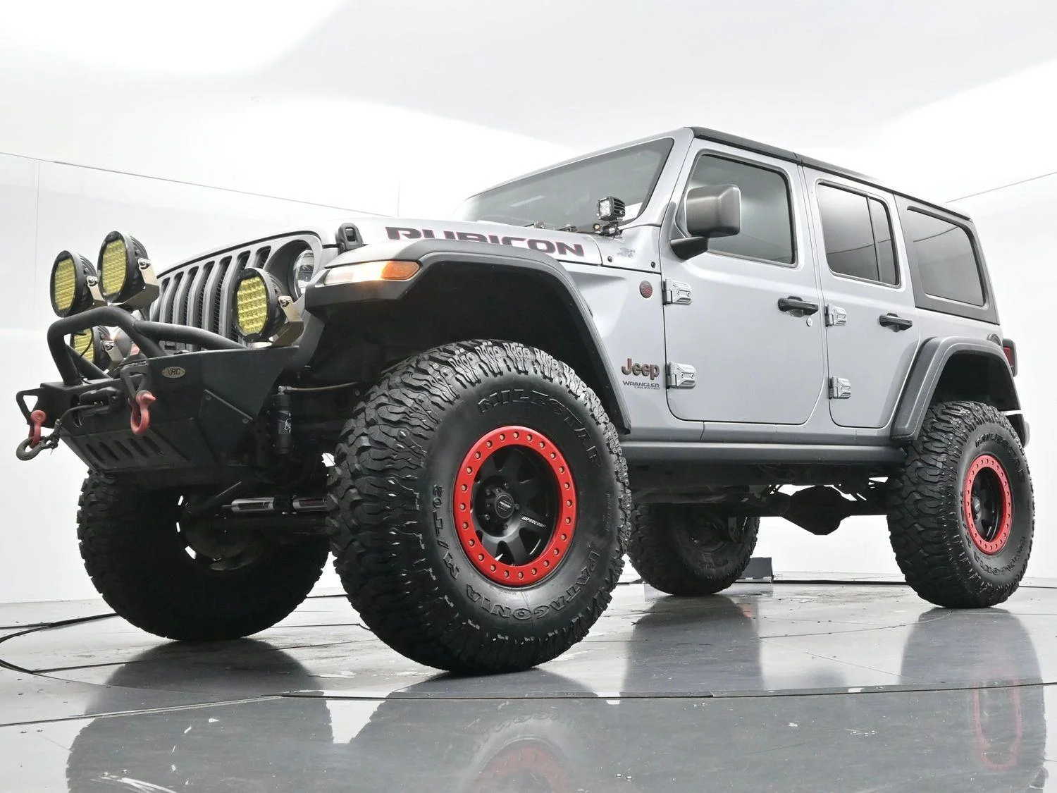 Used 2020 Billet Silver Metallic Clearcoat Jeep Rubicon image 42