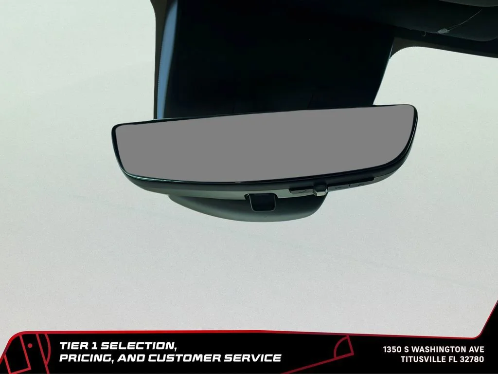 New 2026 Glacier White Tricoat GMC Denali Ultimate image 39