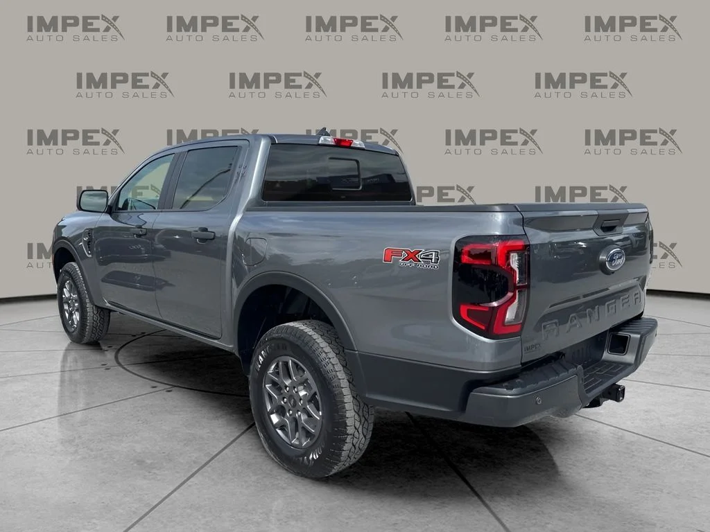 Used 2025 Gray Ford XLT image 3