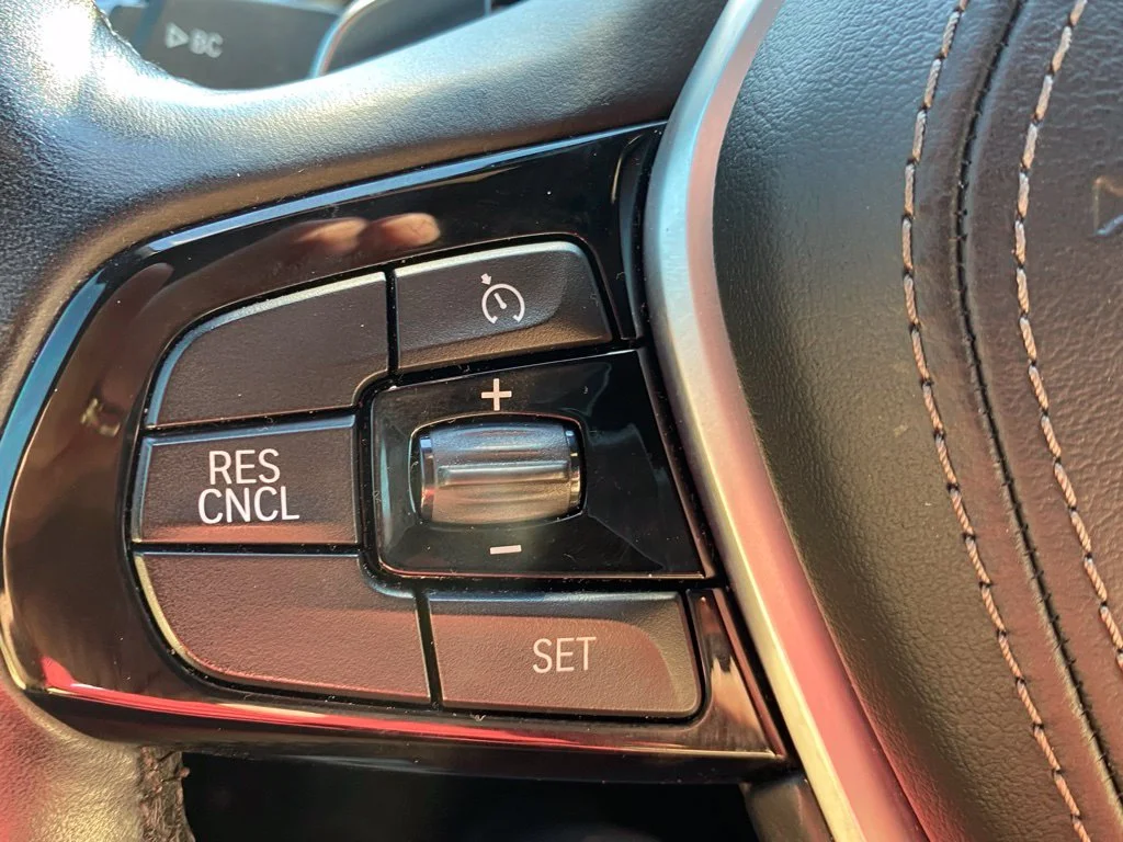 Used 2019 Blue BMW 640 Gran Turismo i xDrive image 26