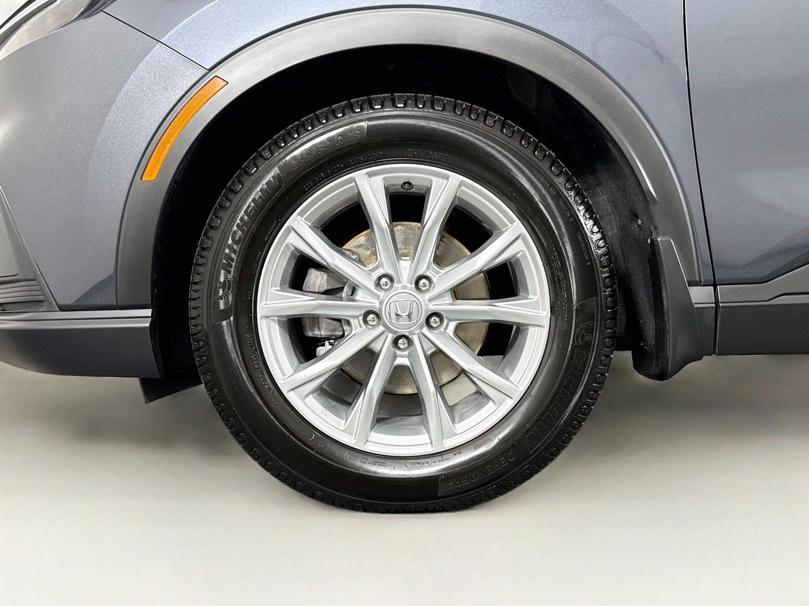 Used 2025 Meteorite Gray Metallic Honda EX image 43