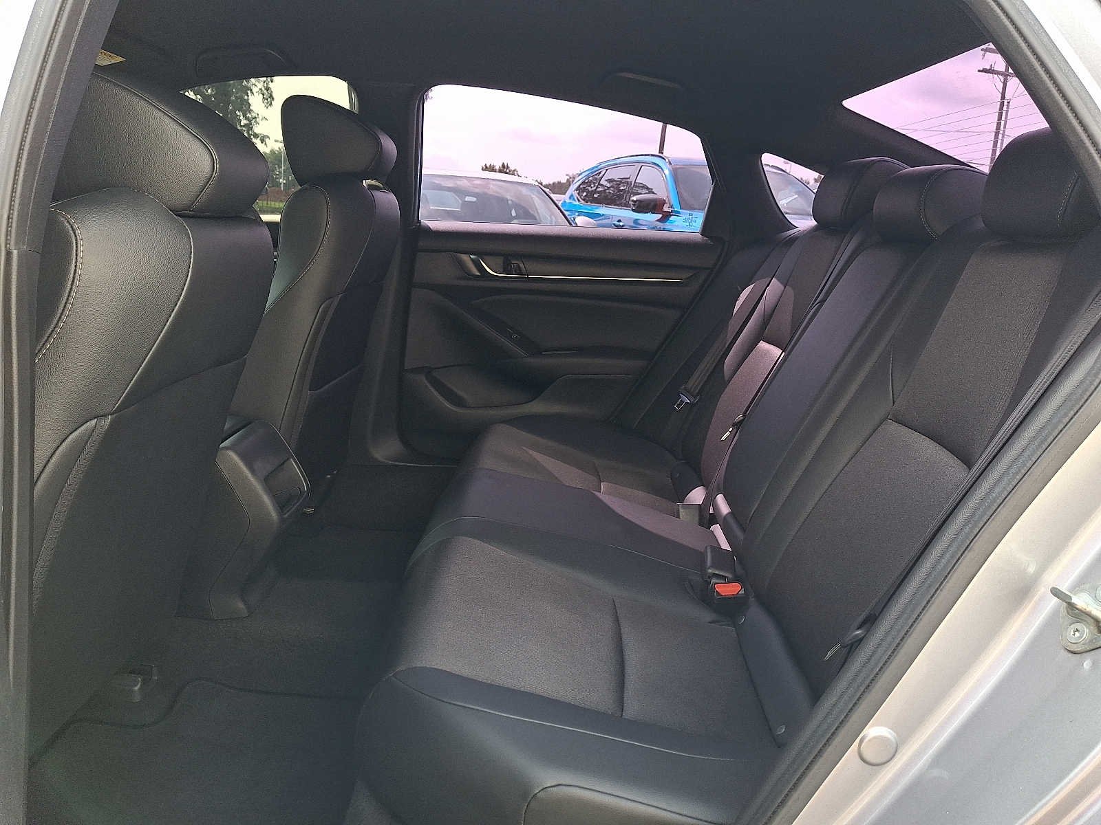 Used 2020 Lunar Silver Metallic Honda Sport image 11