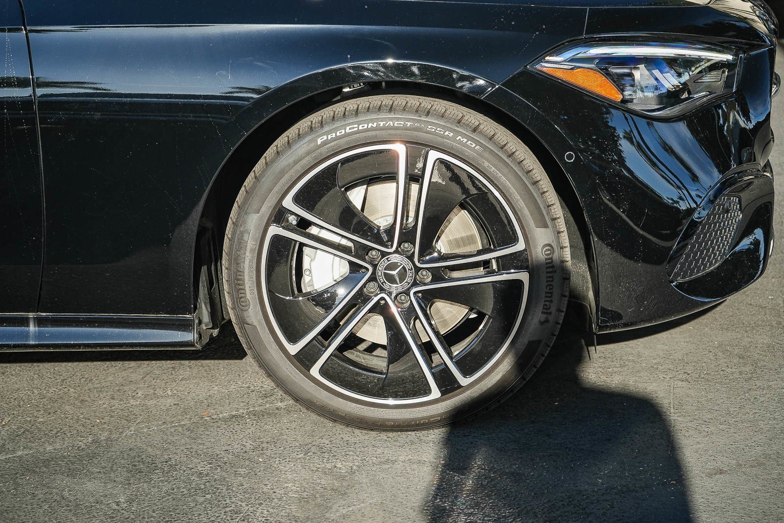 Used 2025 Black Mercedes-Benz 300 image 7