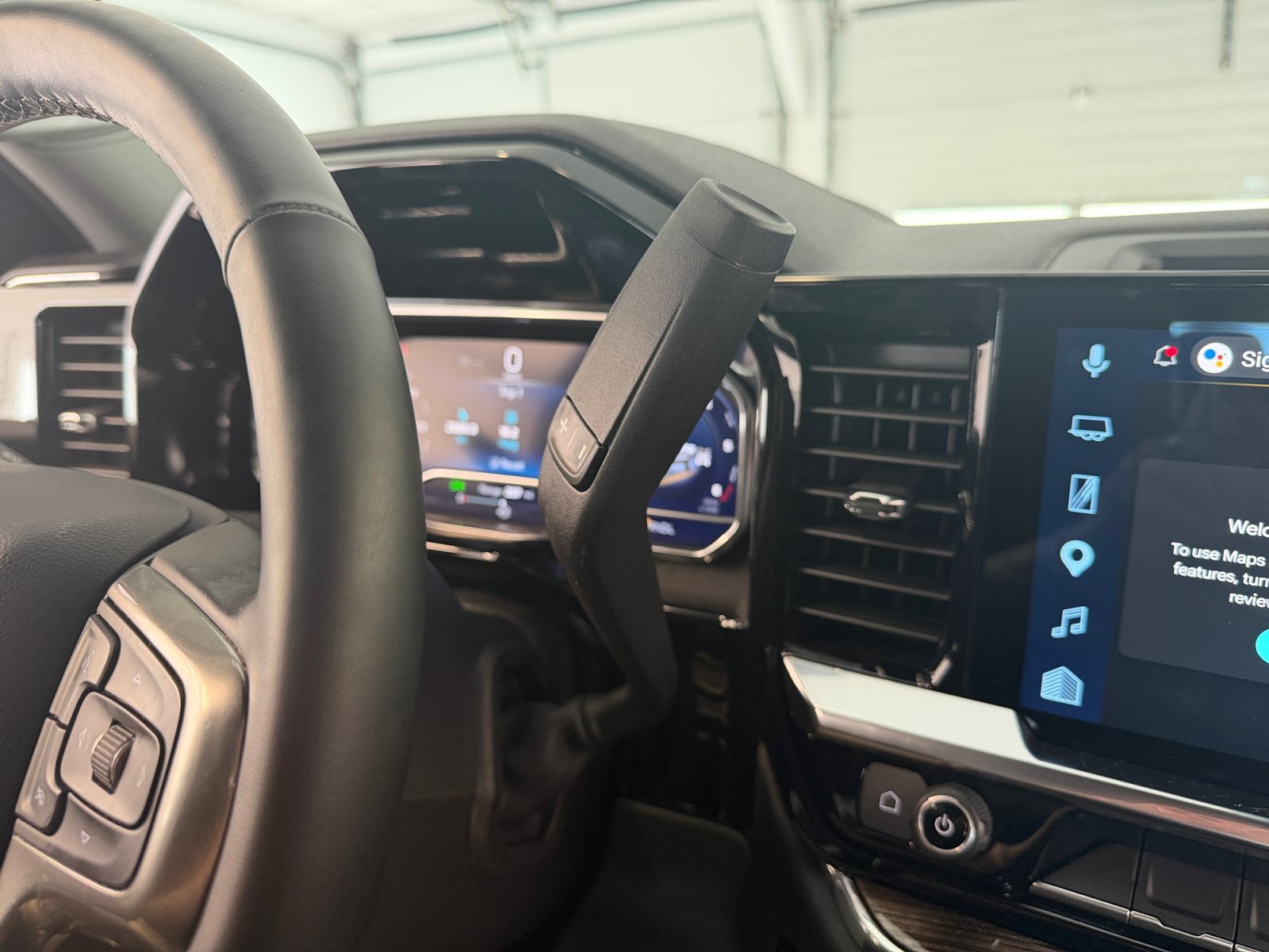Used 2025 Riptide Blue Metallic Chevrolet LT image 22