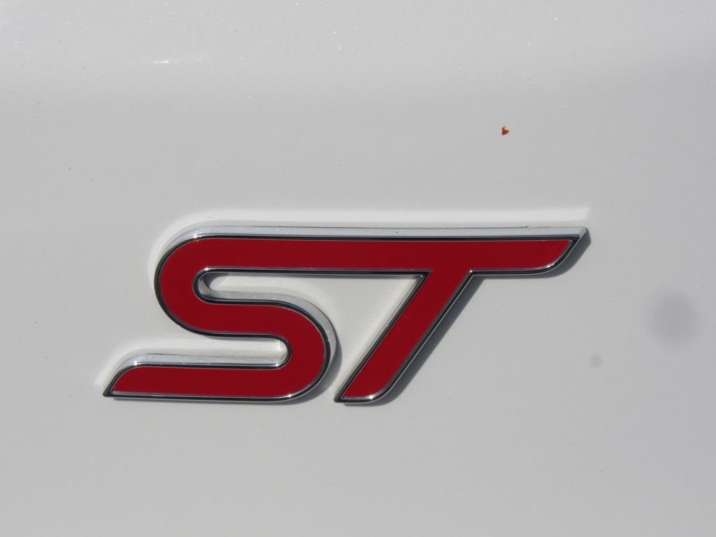 2022 Ford Edge ST - Photo 8