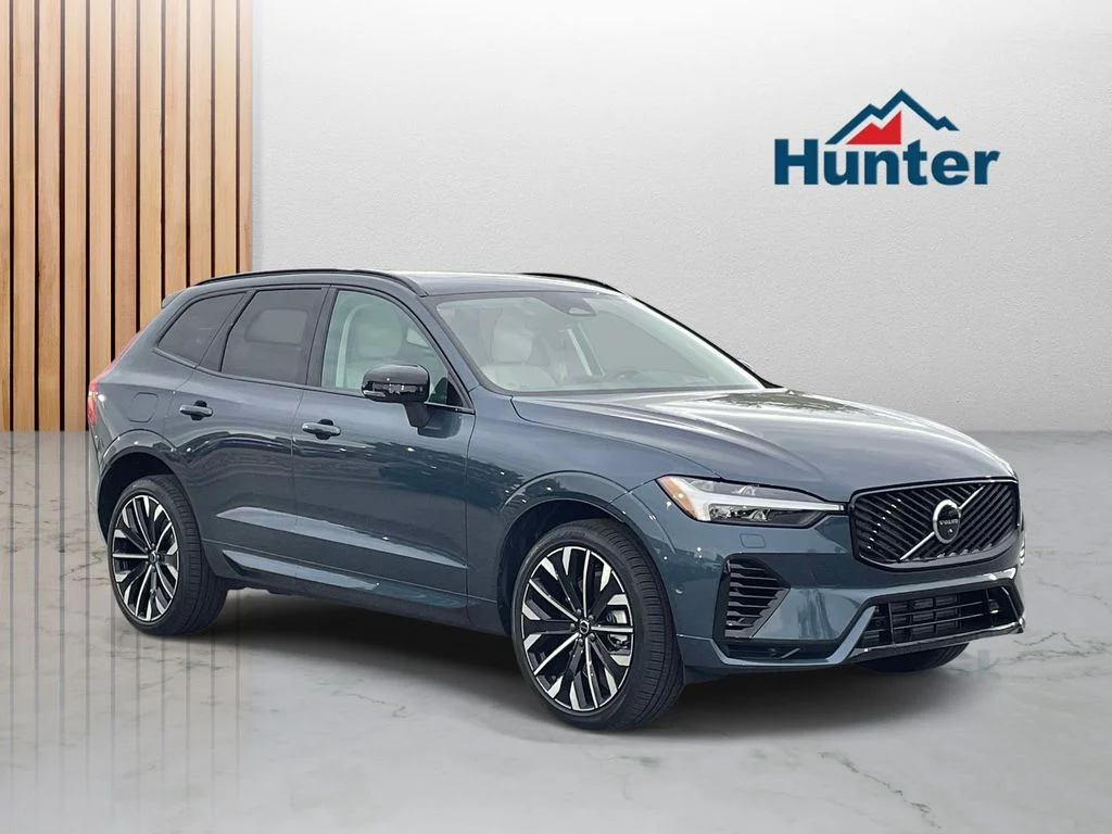 2026 Volvo XC60 T8 Ultra Dark AWD's photo