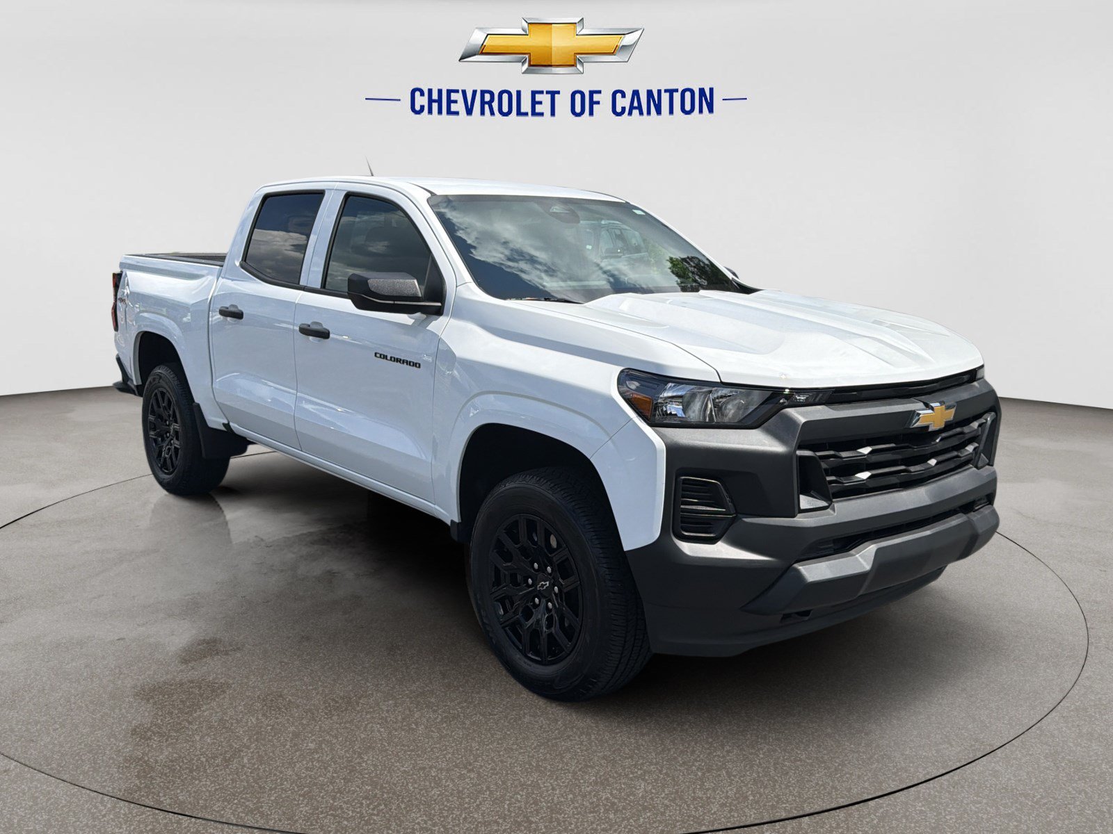 Used 2026 Summit White Chevrolet WT image 3