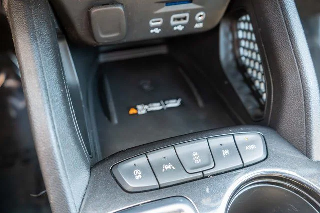 Used 2021 Black Chevrolet ACTIV image 30