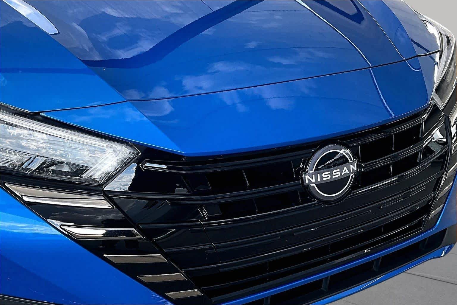 Certified Used 2023 Electric Blue Metallic Nissan SR image 29