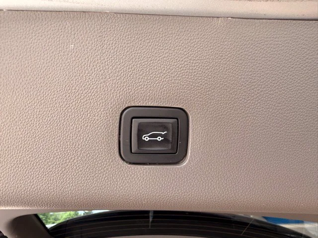 2020 Chevrolet Traverse 1LT - Photo 6