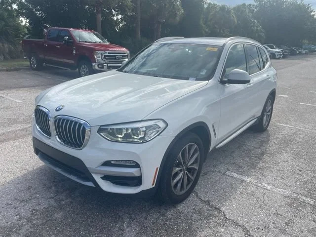 Used 2019 Alpine White BMW sDrive30i image 5