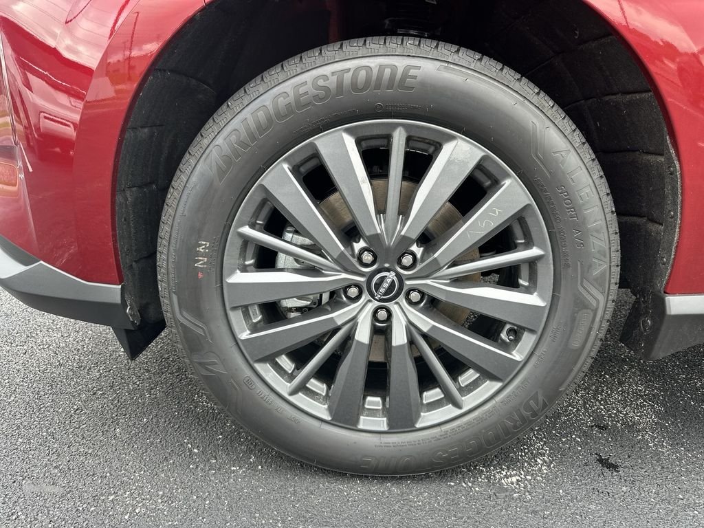 New 2026 Red Nissan SL image 16