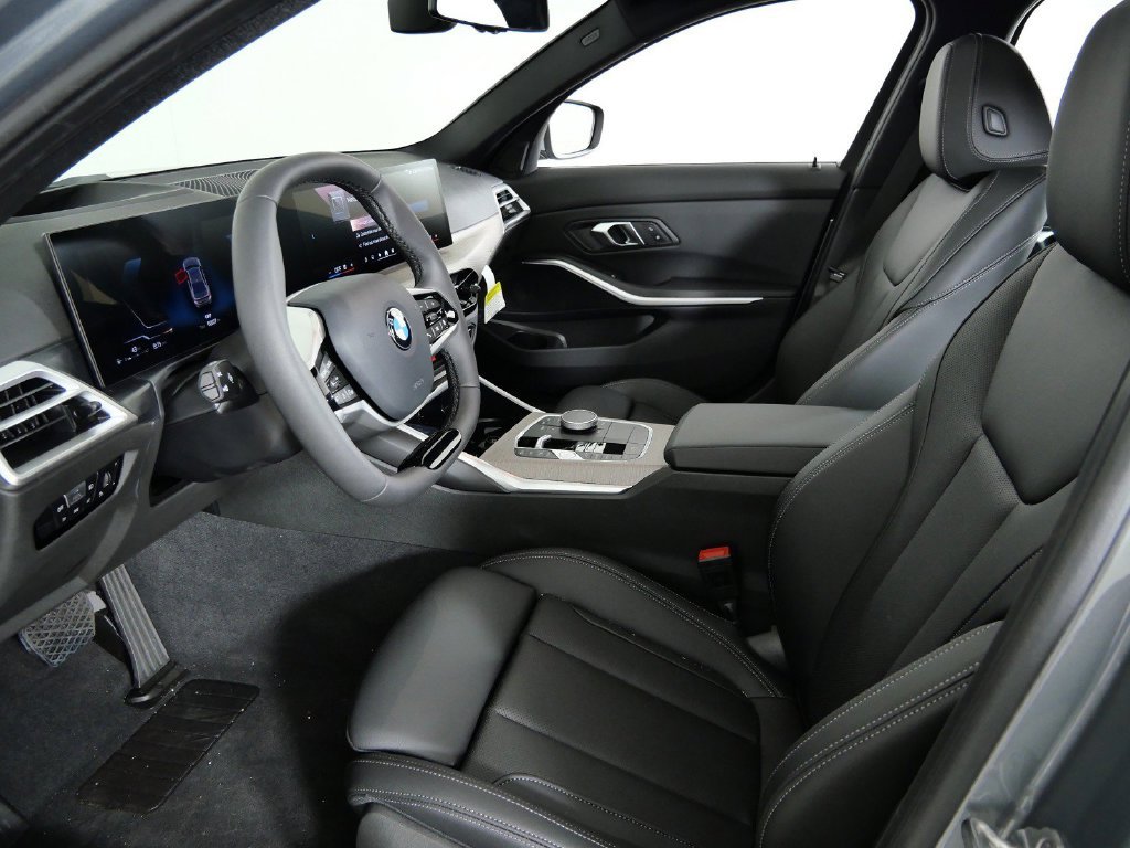 New 2026 Skyscraper Grey Metallic BMW 330i xDrive image 33