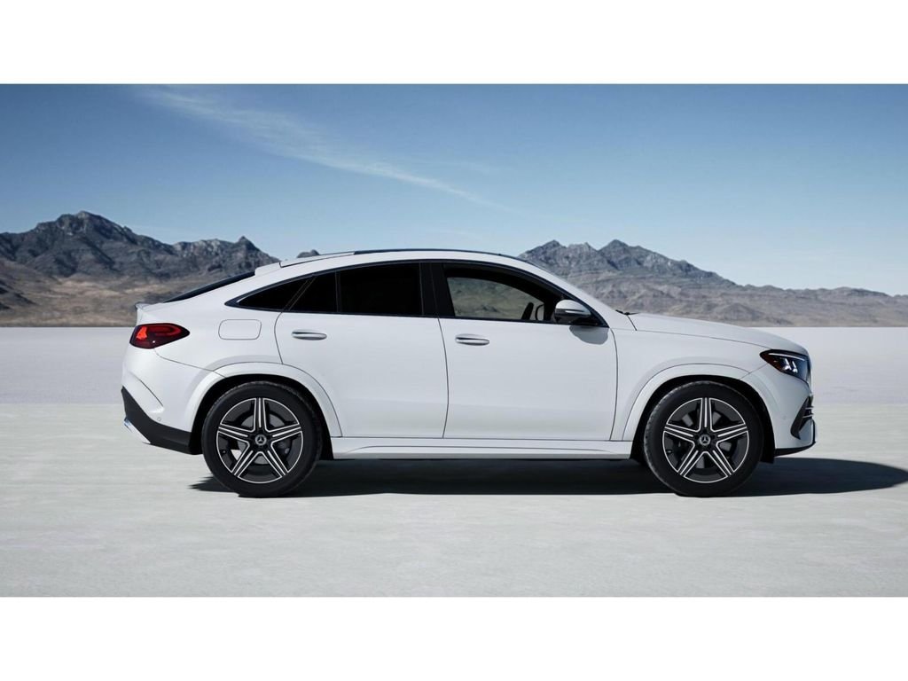 New 2027 MANUFAKTUR Moonlight White Metallic Mercedes-Benz GLE 450 Coupe image 47