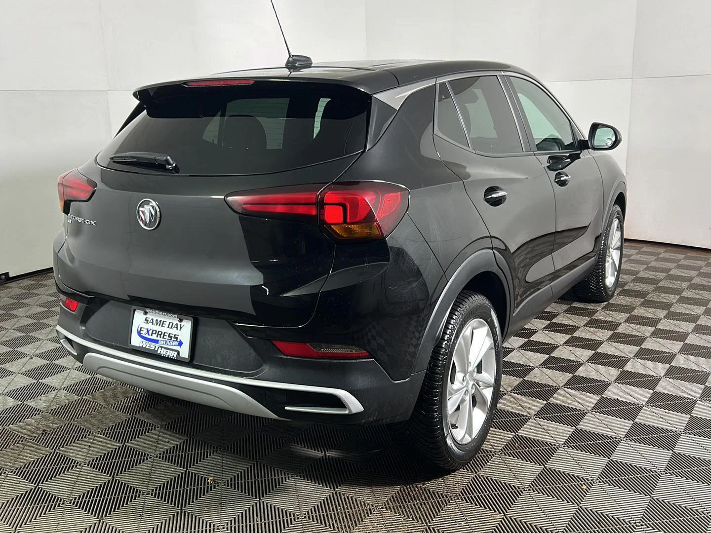 Used 2022 Ebony Twilight Metallic Buick Preferred image 6