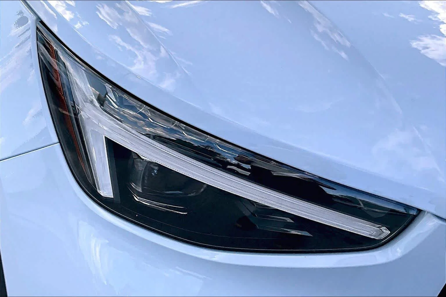 New 2026 Cloud Blue Volvo Plus image 15