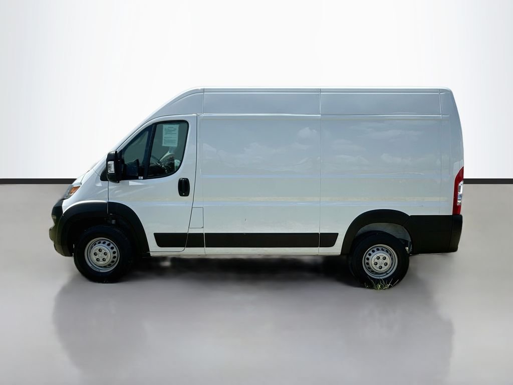 Used 2025 White Ram High Roof image 8