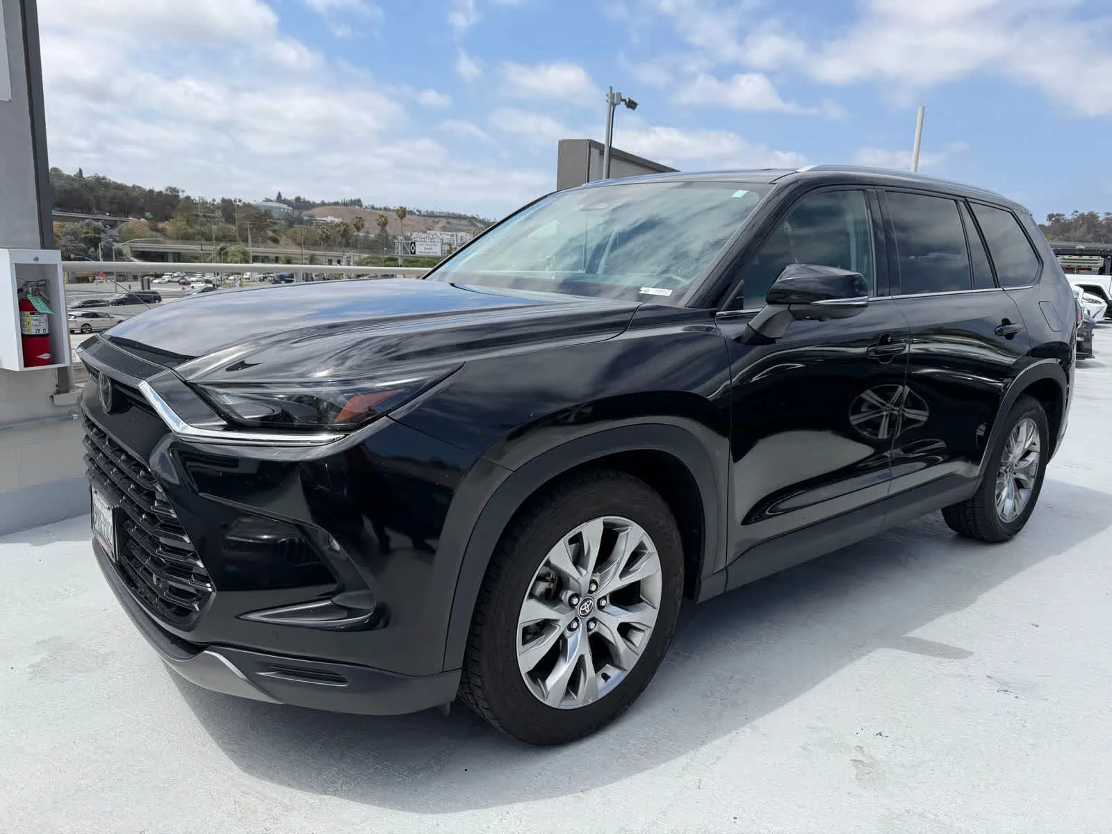 2024 Toyota Grand Highlander Hybrid Limited AWD's photo