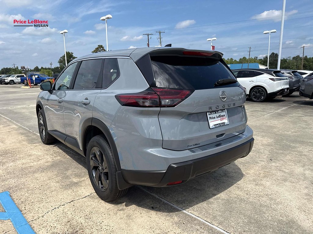 New 2027 Boulder Gray Pearl Nissan SV image 5