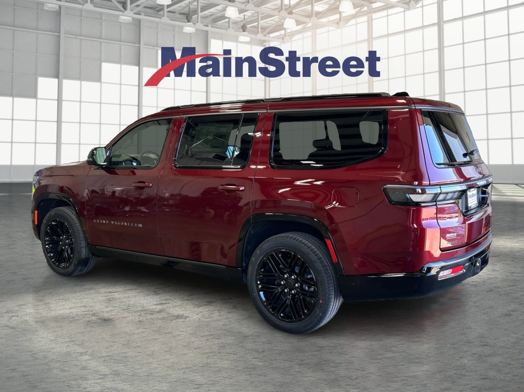 New 2026 Velvet Red Pearl-Coat Exterior Paint Jeep Limited Reserve image 3