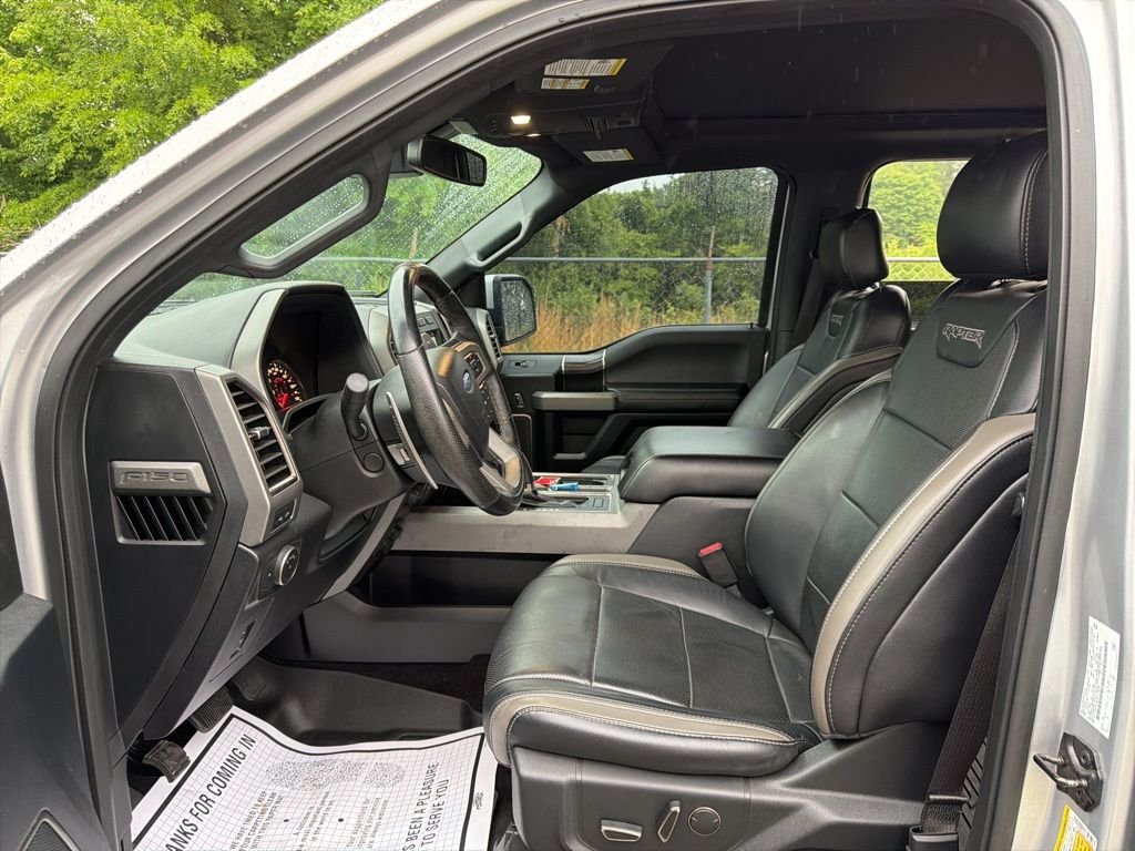 2017 Ford F-150 Raptor - Photo 23
