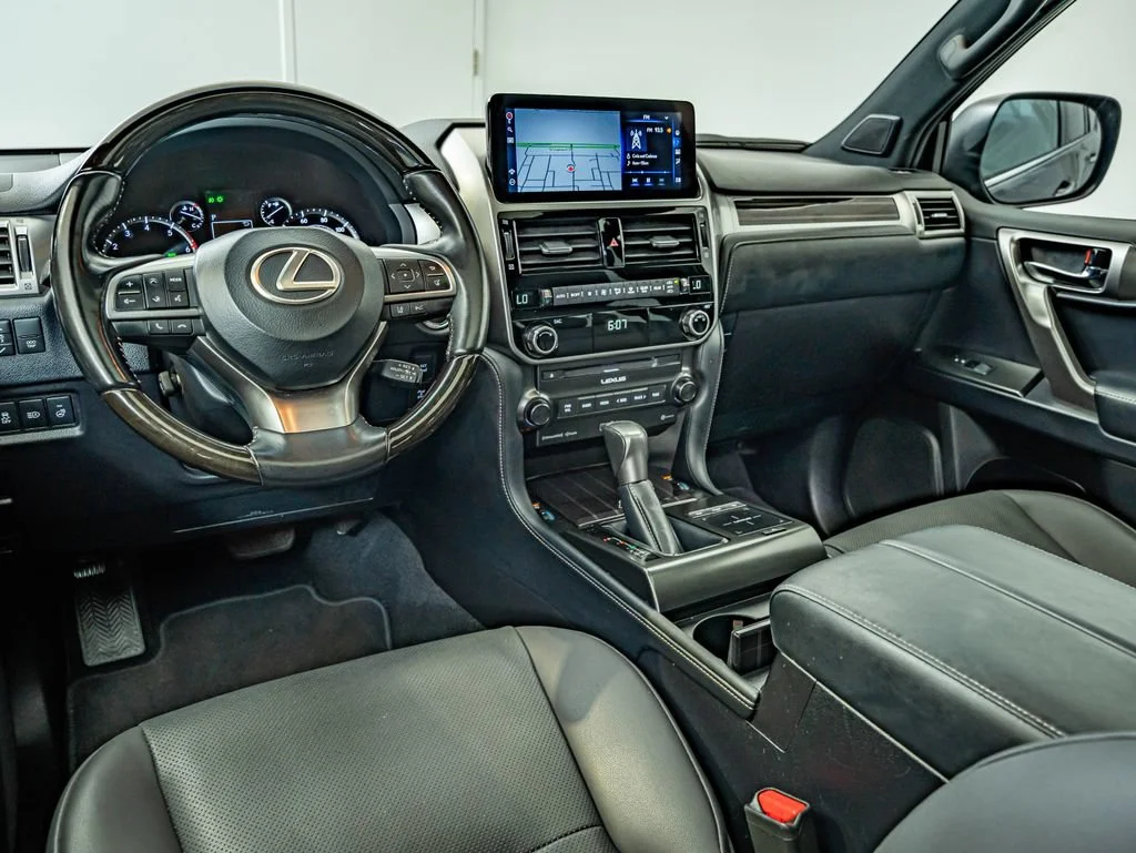 Certified Used 2023 Caviar Lexus 460 image 32