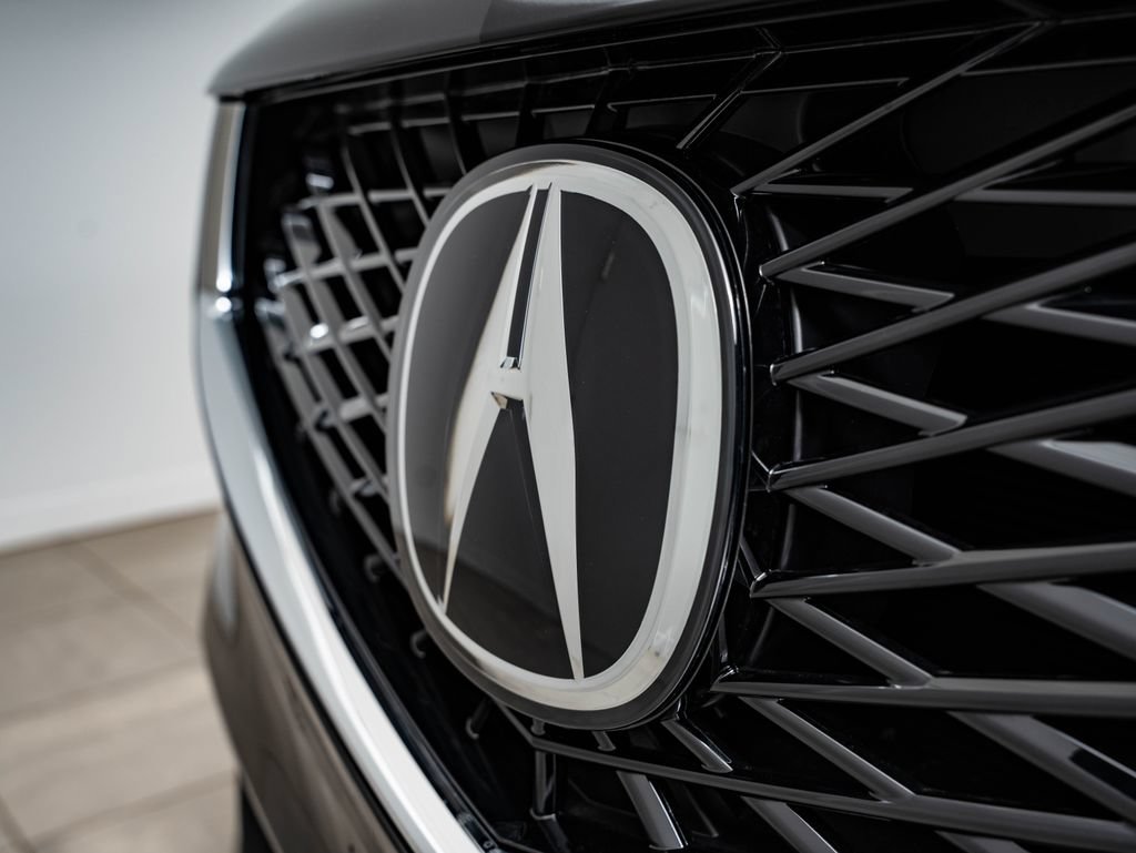 New 2026 Majestic Black Pearl Acura Technology Package image 3