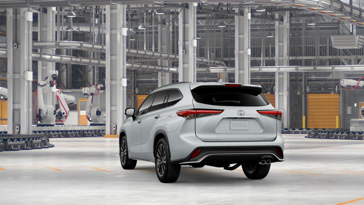 New 2026 Wind Chill Pearl Toyota XSE image 7