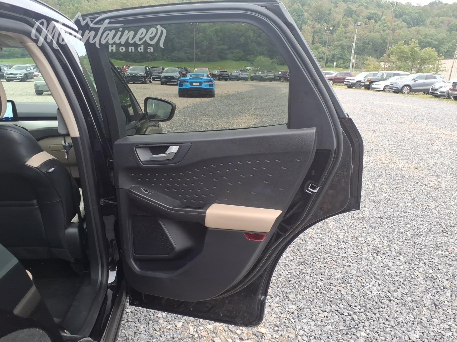 Used 2020 Agate Black Ford SEL image 19