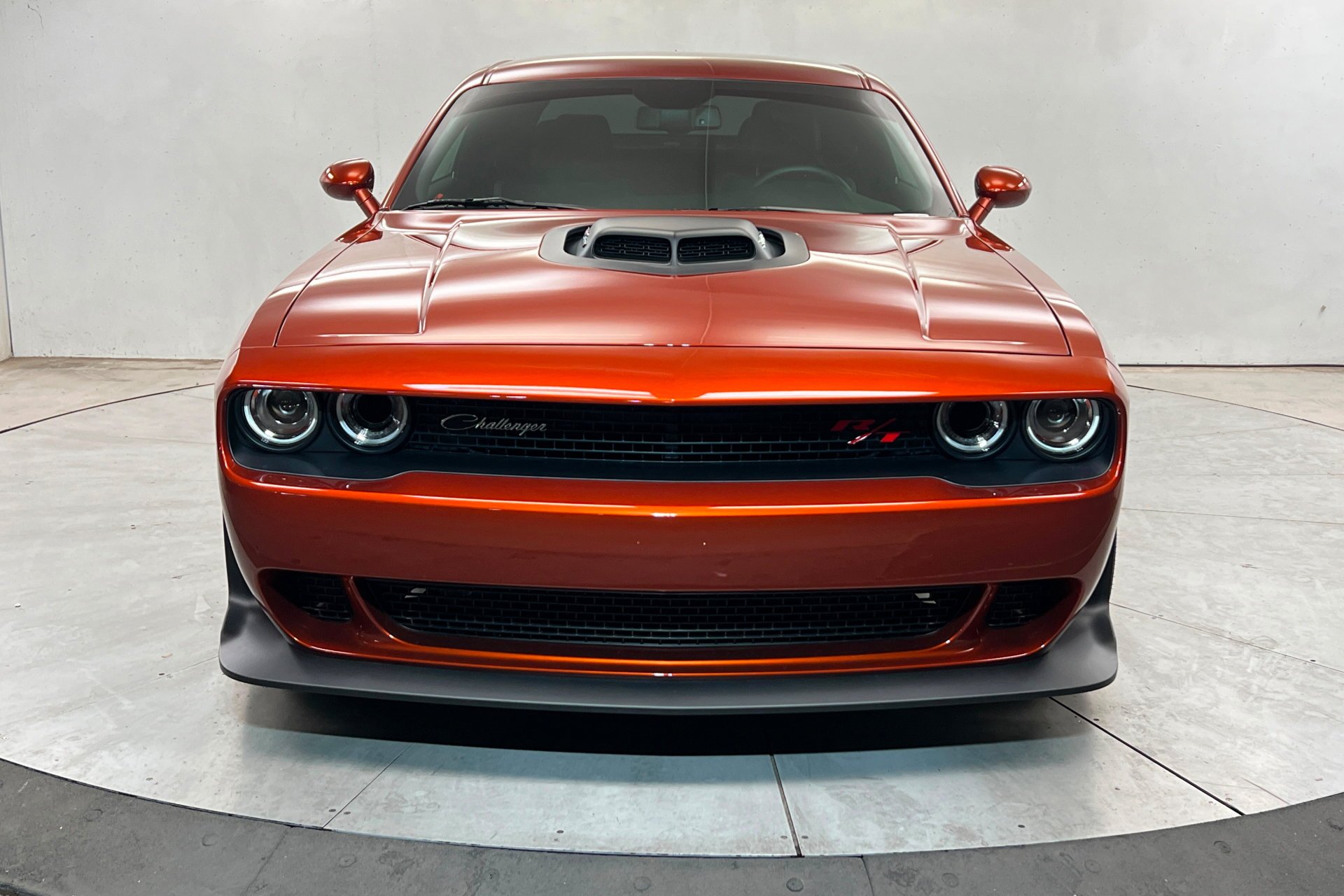 2022 Dodge Challenger R/T - Photo 9