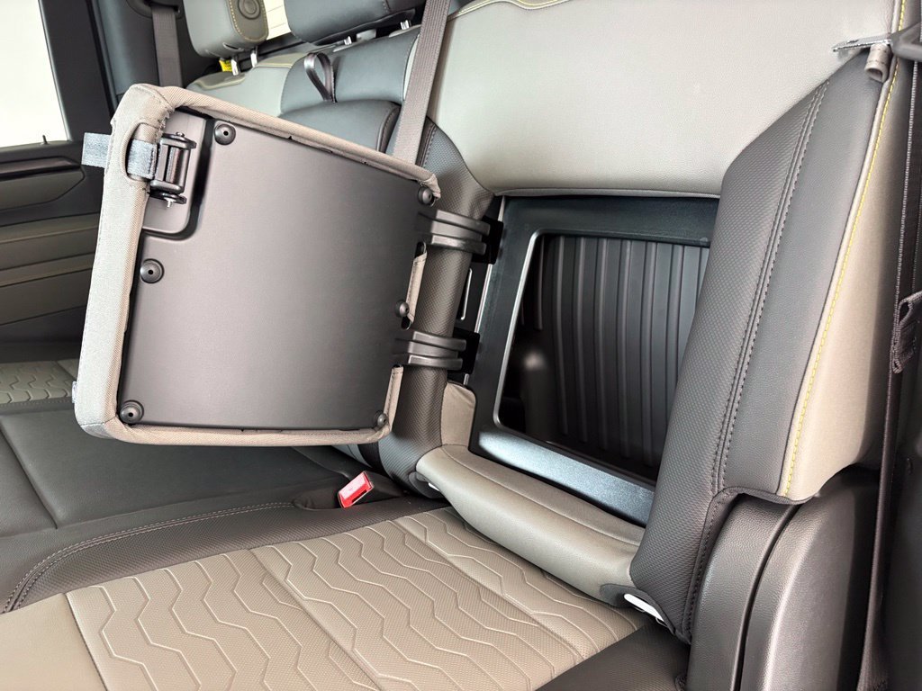2026 Chevrolet Silverado 2500 HD ZR2 - Photo 40
