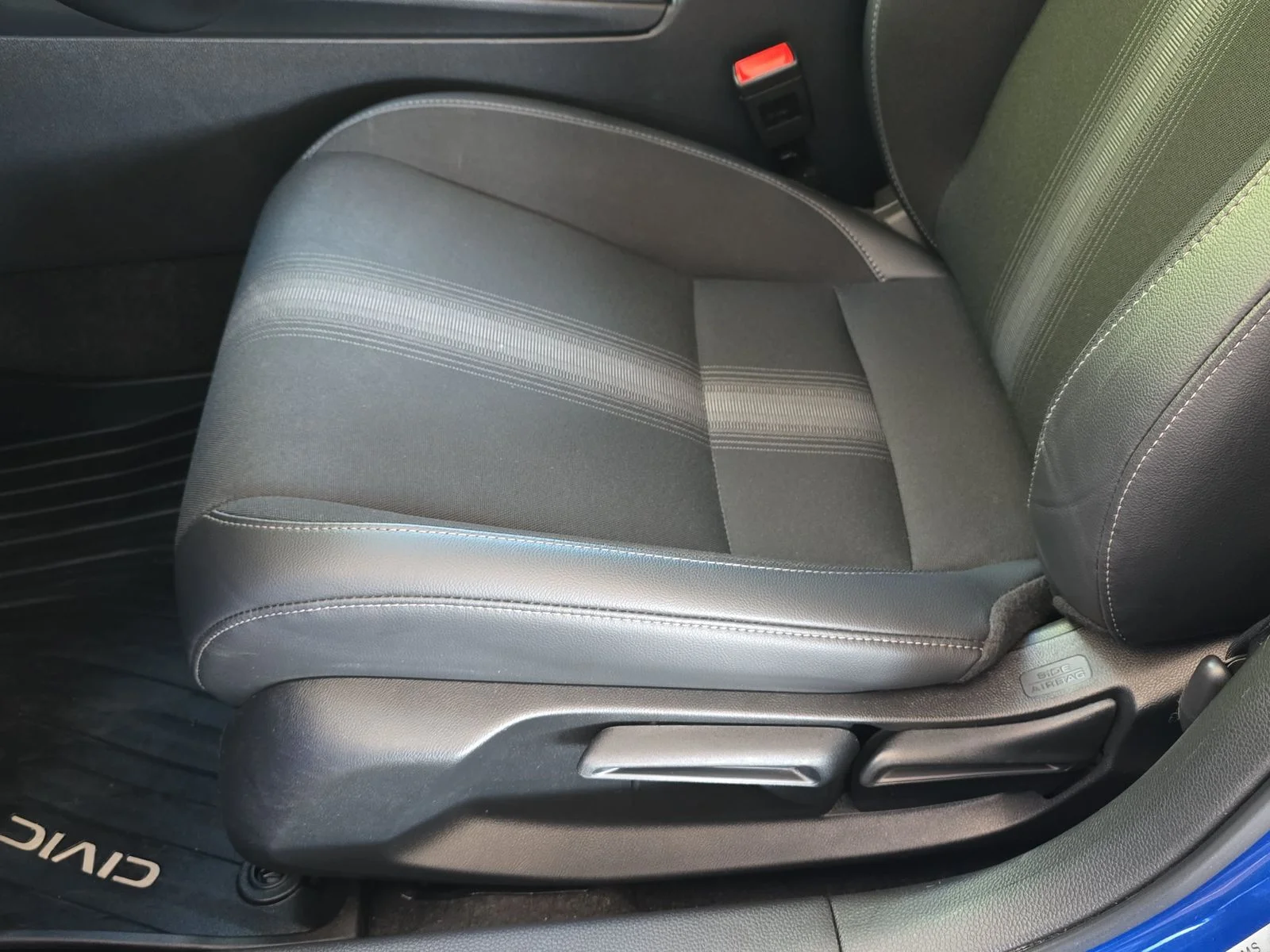 2024 Honda Civic Sport - Photo 29