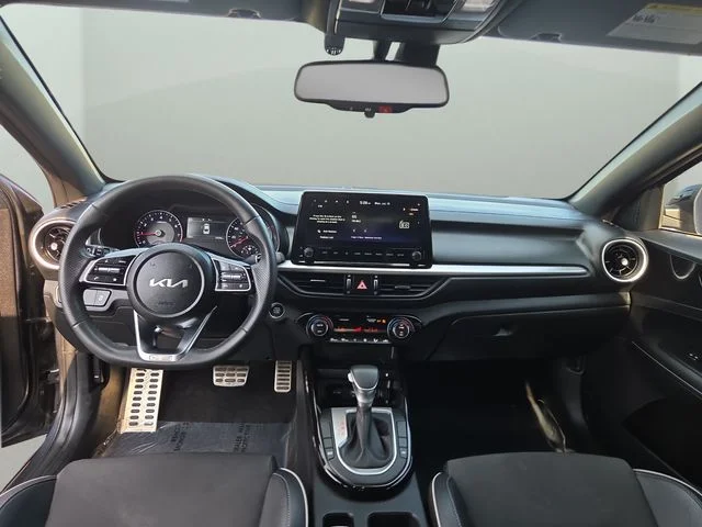 Used 2024 Gray Kia GT-Line image 2