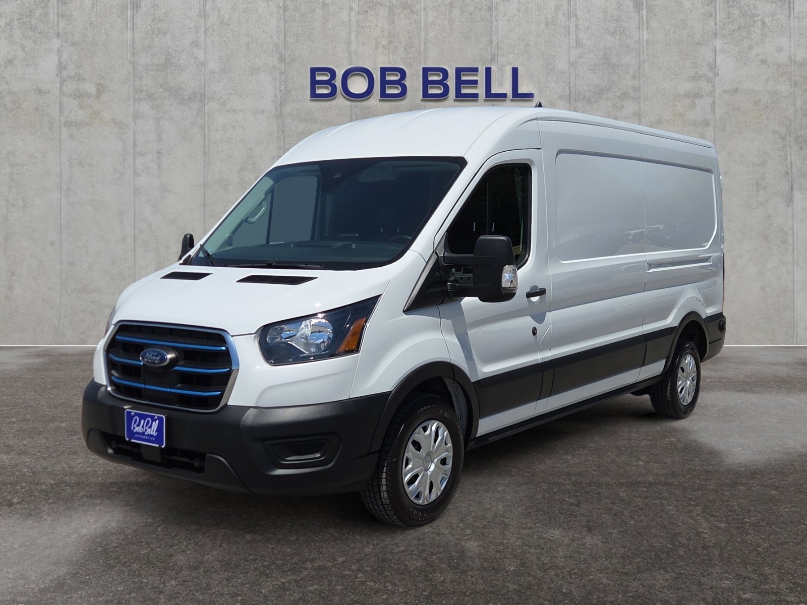 2022 Ford E-Transit BEV 350 Med Roof 130 WB's photo