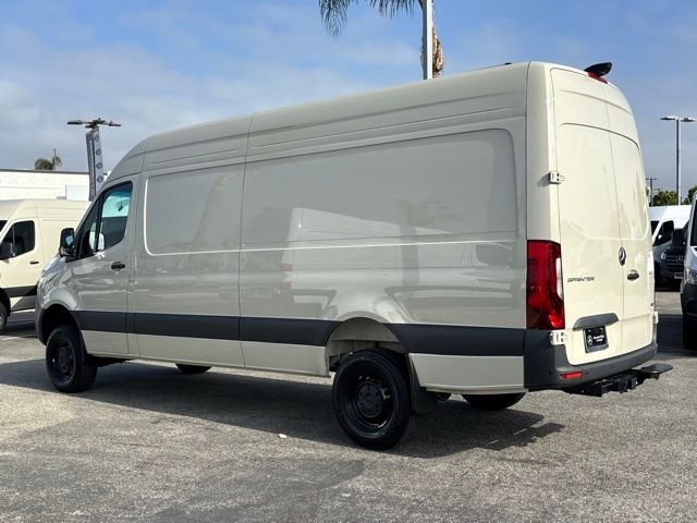 New 2026 Pebble Gray Mercedes-Benz Cargo 170 WB image 5