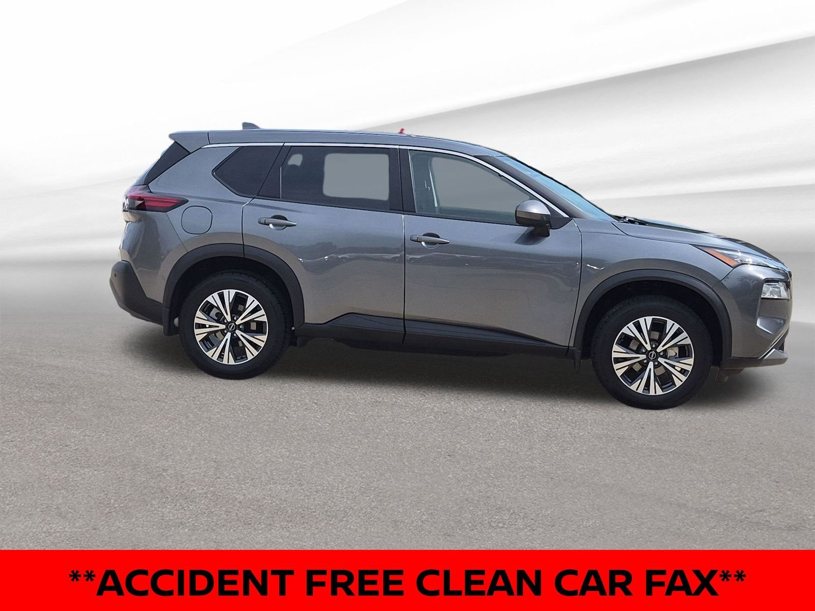 Certified Used 2023 Gun Metallic Nissan SV image 5