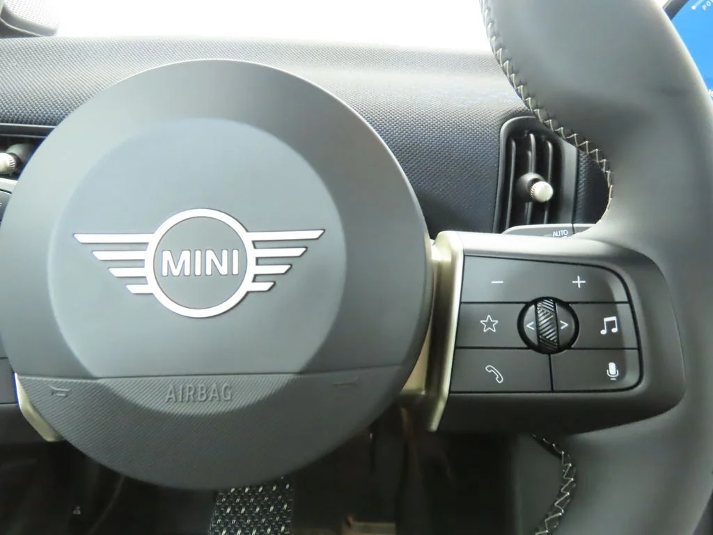 2026 MINI Hardtop 2 Door S - Photo 14