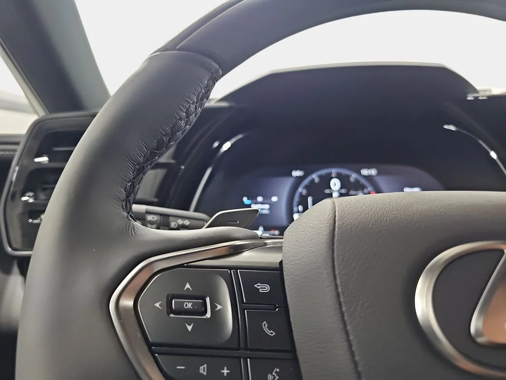 New 2026 Caviar Lexus PREMIUM image 16