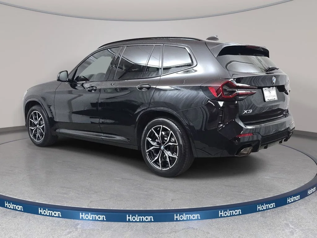 Used 2023 Black Sapphire Metallic BMW xDrive30i image 8