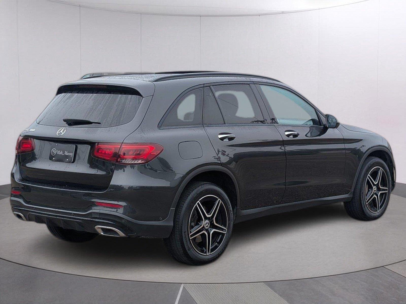 Used 2022 Graphite Grey Metallic Mercedes-Benz GLC 300 image 6