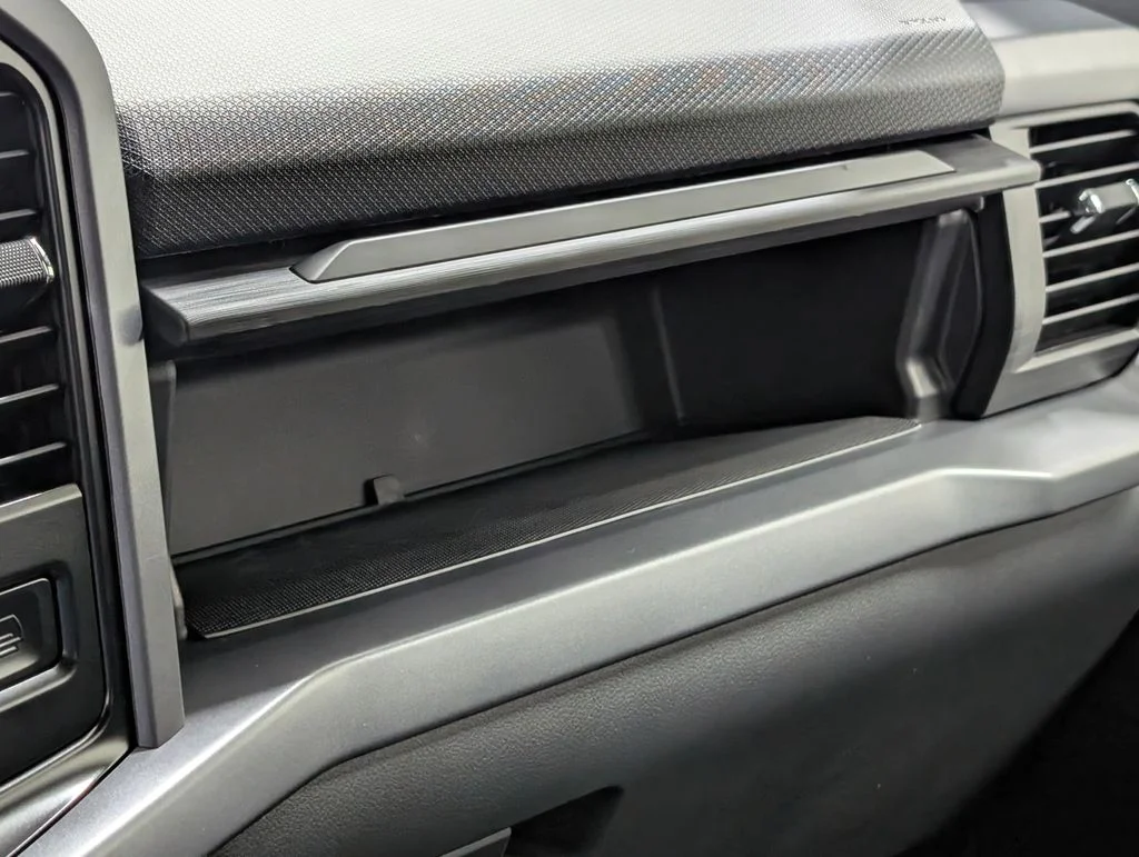 New 2026 Iconic Silver Metallic Ford XLT image 10