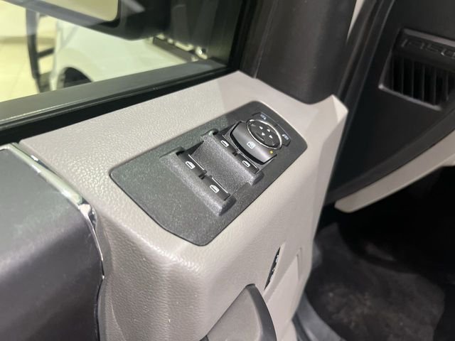 Used 2018 White Ford XLT image 19