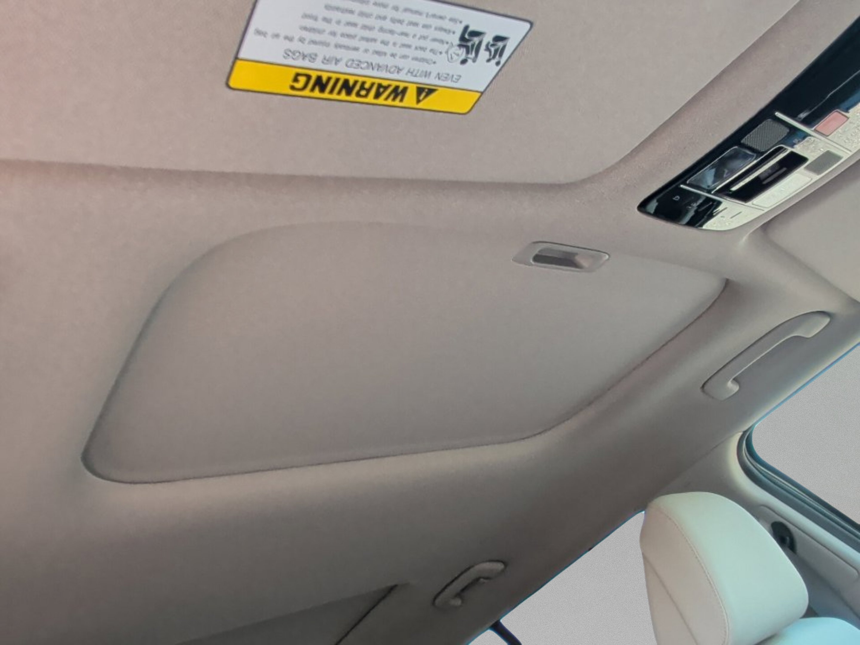 New 2027 Shimmering Silver Hyundai Limited 6P image 39